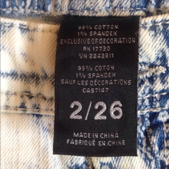 Mossimo denim shorts - Picture 4 of 5